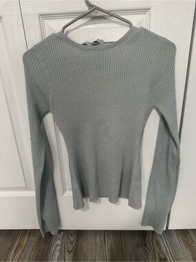 PrettyLittleThing Gray Ribbed Long Sleeve Top